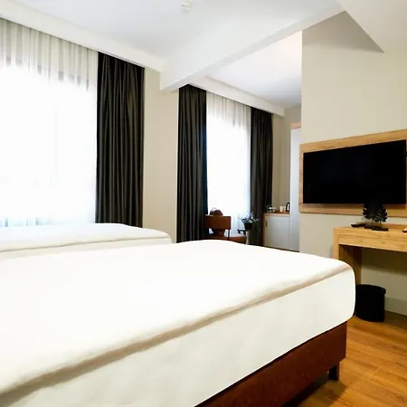 Grand Sirkeci 4*