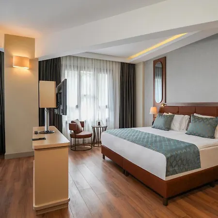 호텔 Grand Sirkeci 4*
