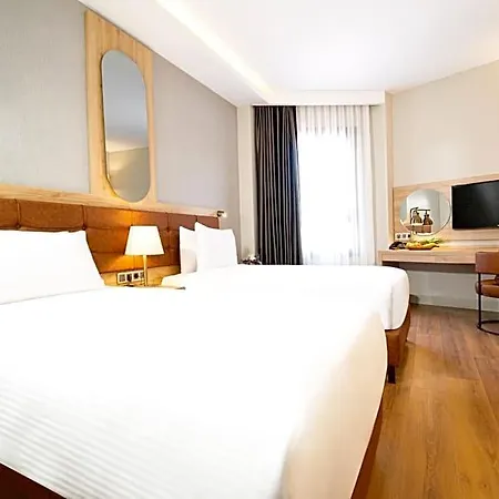 Hotel Grand Sirkeci 4*