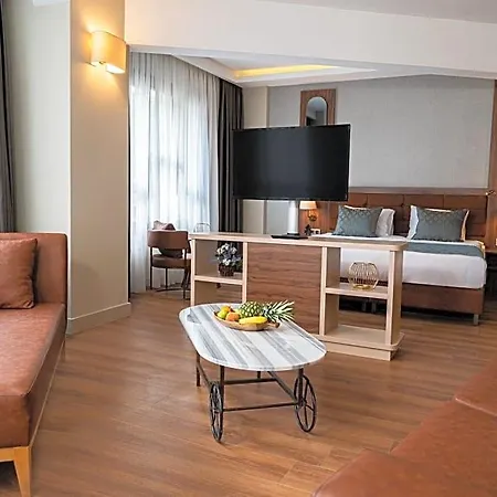 Grand Sirkeci Hotel 4*
