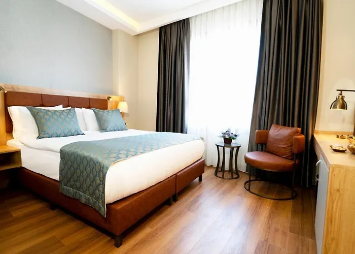 Grand Sirkeci 4*