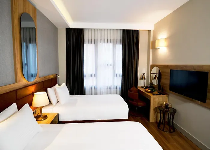 Grand Sirkeci 4*